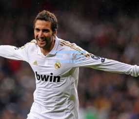 澳客足彩网站：热刺赛季中期疲态尽显，积分、火力、防守三项关键数据全面倒退